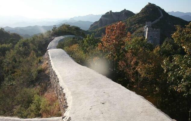 [视频]辽宁：网曝“最美野长城”被抹平 文保部门：修缮合理合法