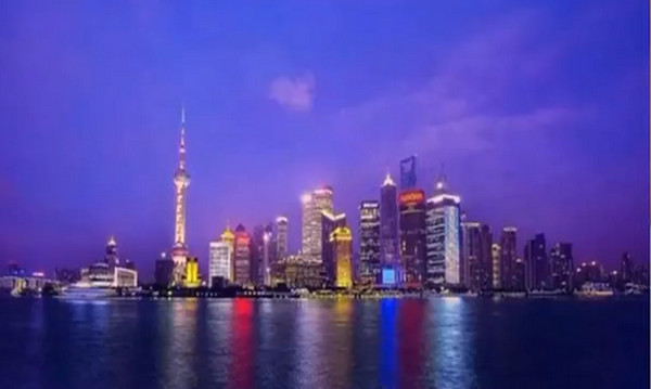 [视频]沪昆高铁 史上“颜值最高”的高铁线即将通车