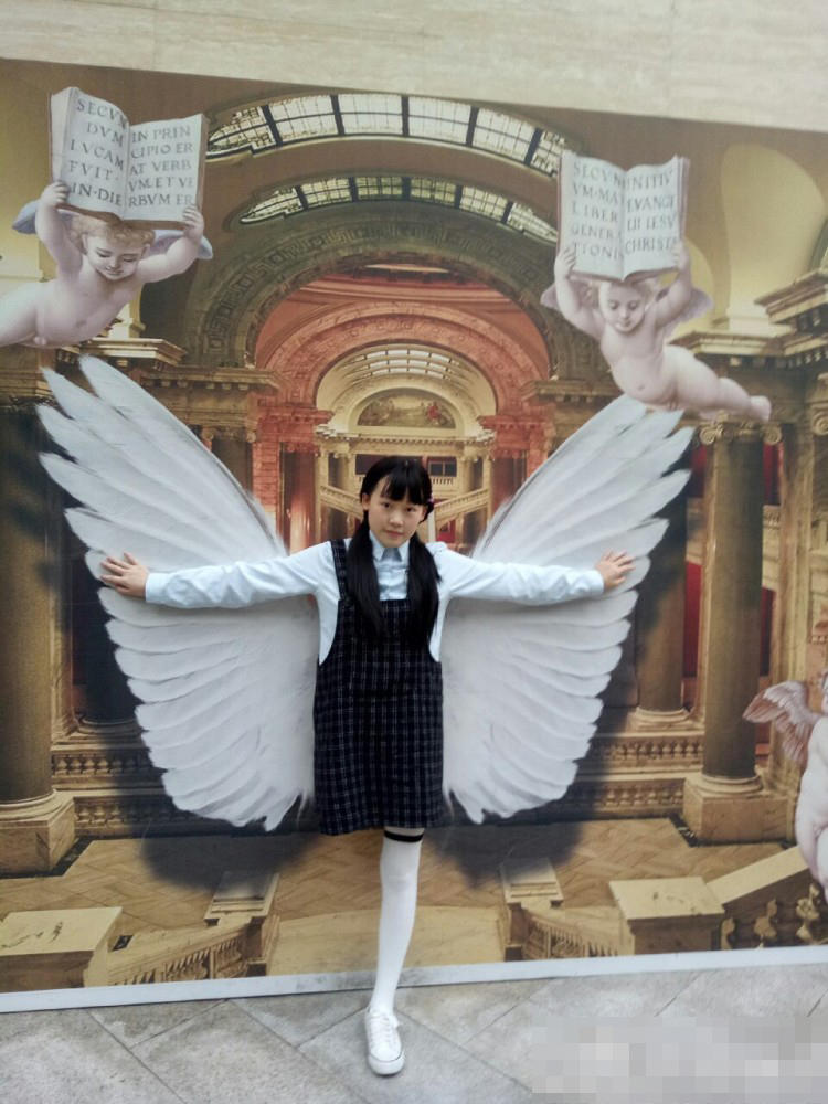 [视频]独腿患癌19岁女孩：请帮我捐眼角膜