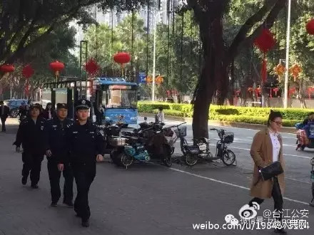 [视频]警察“溜达”有啥用？ 中国警察网霸气回复