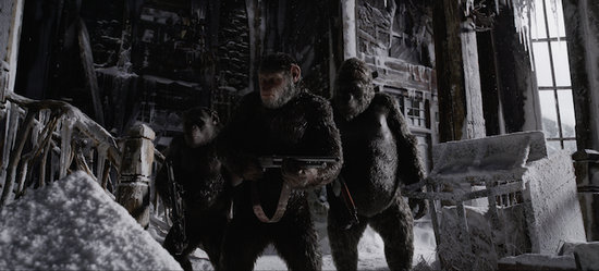 [视频]《猩球崛起3》新预告 猿族和人类列阵争霸