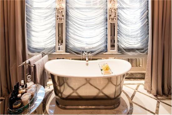 [视频]买了就不想出门 美国最贵公寓叫价近6亿